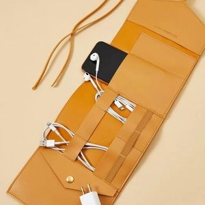 Katherine tech organizer roll glass ladder co.